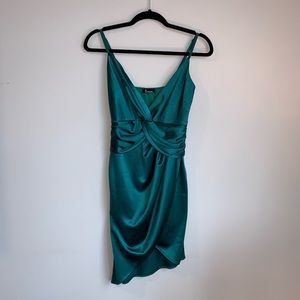 NWT Emprada Green Satin Knotted Waist Dress